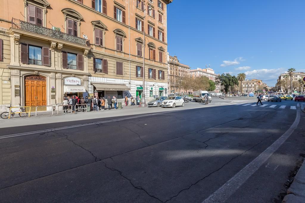 Manfredi House San Pietro Affittacamere Roma